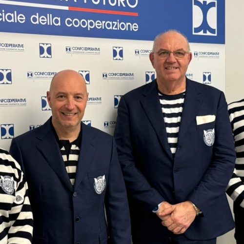 img-gondolieri-venezia-in-confcooperative-2