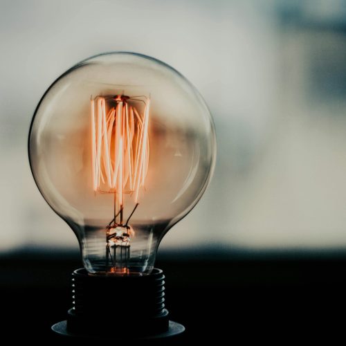 img-pexels-myca-2131539