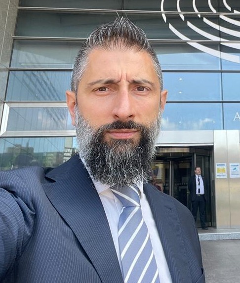 WhatsApp Image 2025-11-04 at 16.24.00 (1)