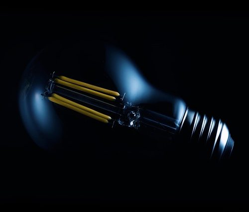 light-bulb-7688818_640