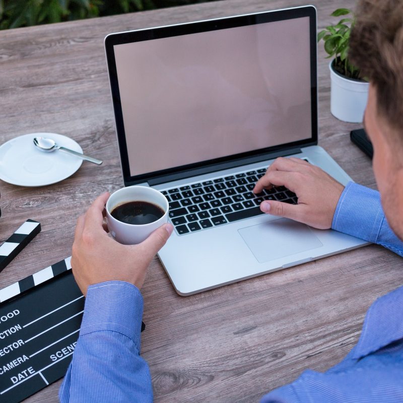 lukasbieri-laptop-2838939_1920